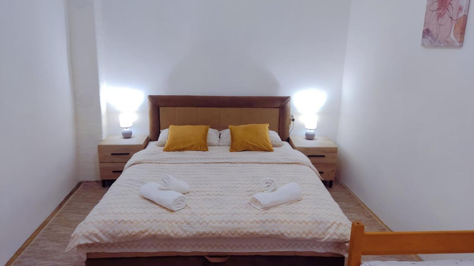 Apartman Kutak Pirot Exteriör bild